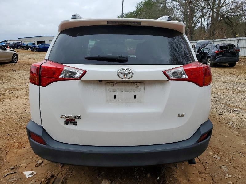 Photo 6 from auction – 2015 TOYOTA RAV4 LE with VIN 2T3ZFREV7FW206967