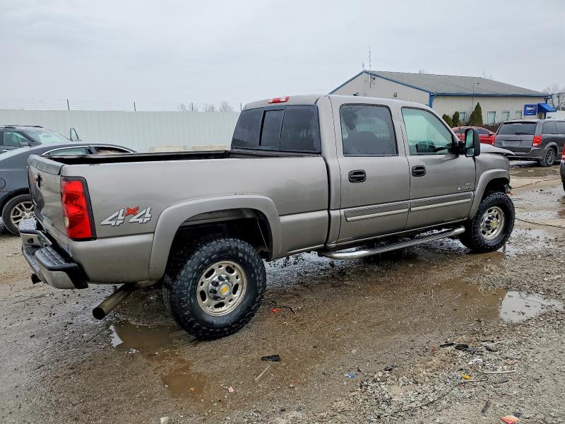 Foto 3 de la subasta – 2006 CHEVROLET SILVERADO con VIN 1GCHK23D76F169977