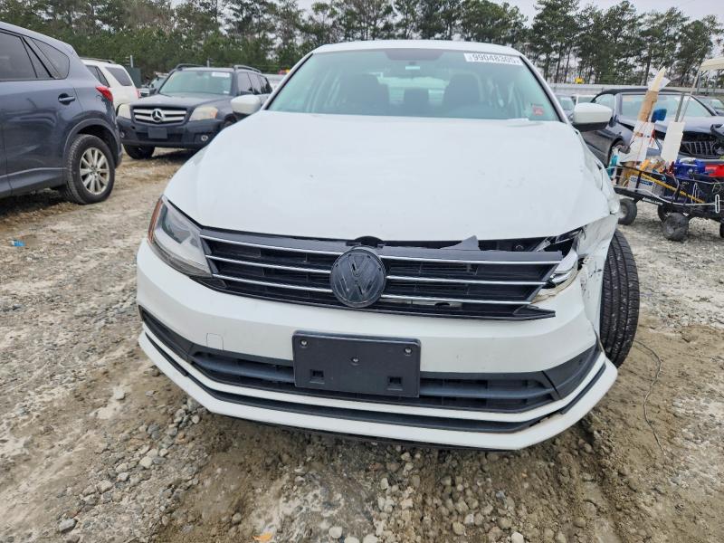 Photo 5 from auction – 2017 VOLKSWAGEN JETTA S with VIN 3VW2B7AJXHM379808