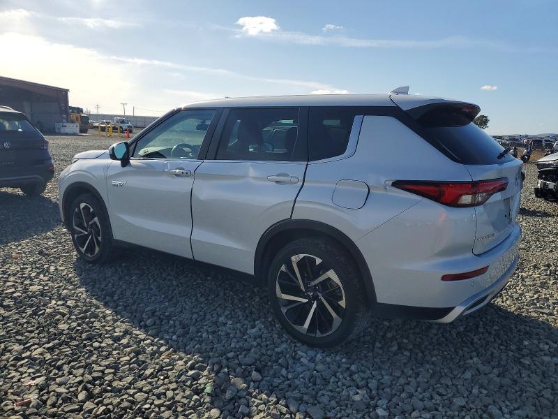 Photo 2 from auction – 2023 MITSUBISHI OUTLANDER with VIN JA4T5UA91PZ047430