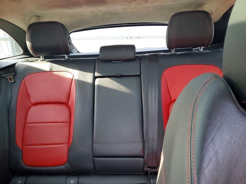 Photo 10 from auction – 2019 JAGUAR F-PACE R - with VIN SADCL2GX6KA369837