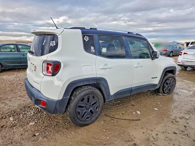 Photo 3 from auction – 2016 JEEP RENEGADE with VIN ZACCJBDT4GPD65005