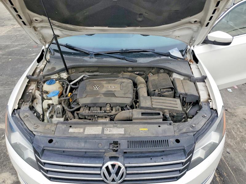 Photo 11 from auction – 2015 VOLKSWAGEN PASSAT SE with VIN 1VWBT7A3XFC026482