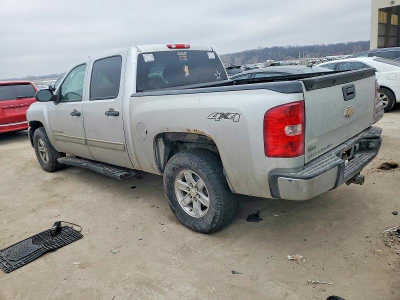 Photo 2 from auction – 2011 CHEVROLET SILVERADO with VIN 3GCPKREA9BG138262