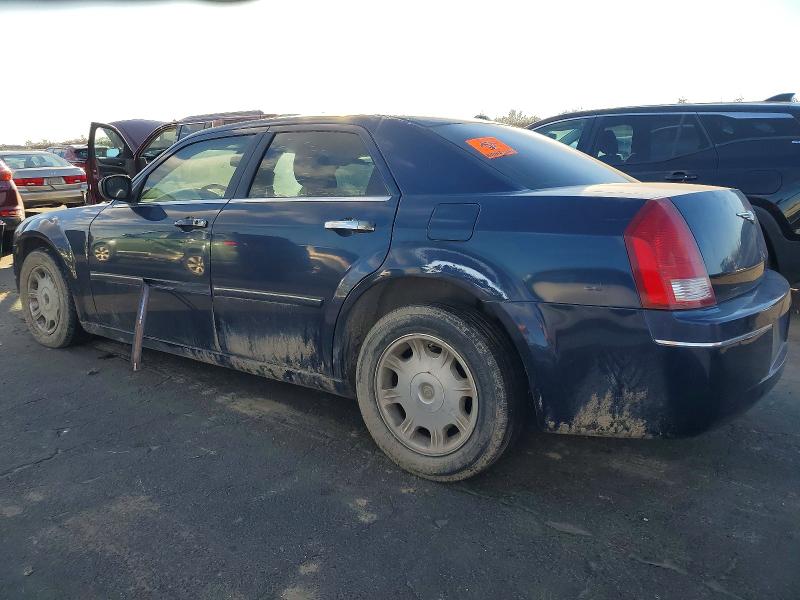 Photo 2 from auction – 2006 CHRYSLER 300 with VIN 2C3KA53G66H464317
