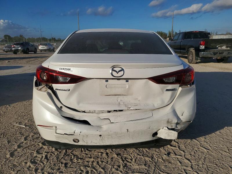Photo 6 from auction – 2018 MAZDA 3 TOURING with VIN 3MZBN1V35JM216697