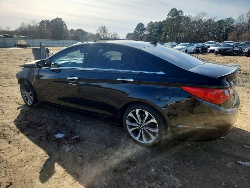 Photo 2 from auction – 2013 HYUNDAI SONATA with VIN 5NPEC4ABXDH650788