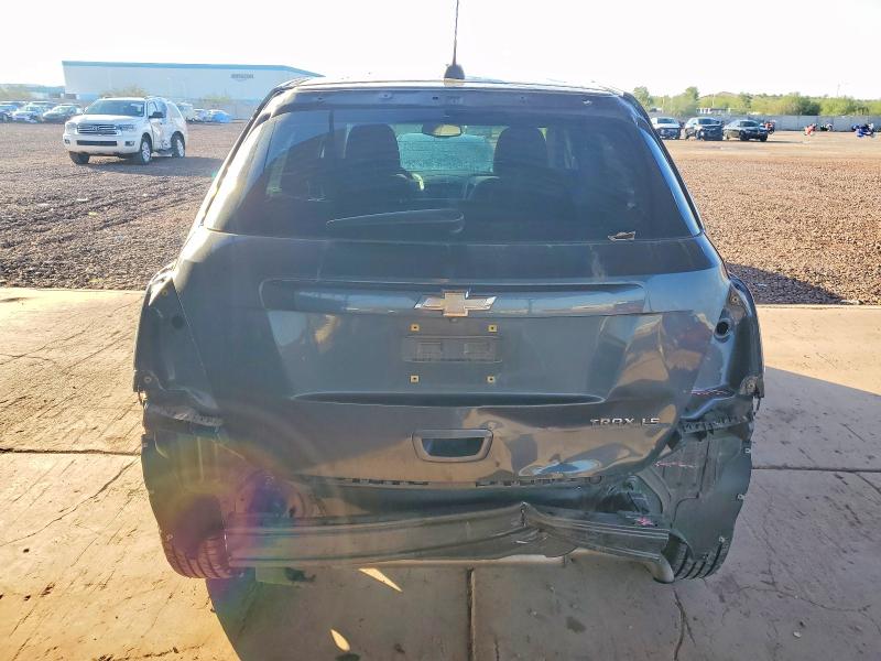 Photo 6 from auction – 2016 CHEVROLET TRAX LS with VIN 3GNCJKSB1GL214021