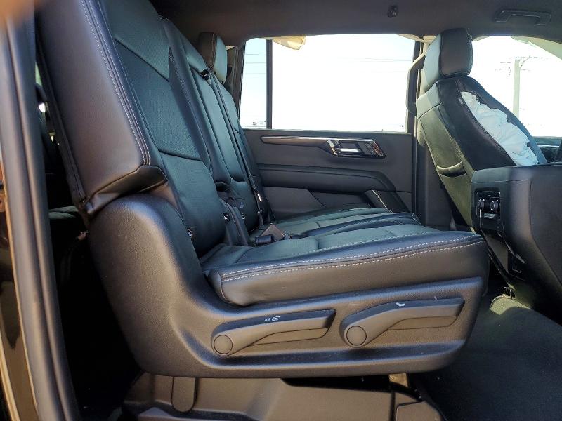 Photo 11 from auction – 2025 CHEVROLET SUBURBAN C with VIN 1GNS5BRD1SR181224