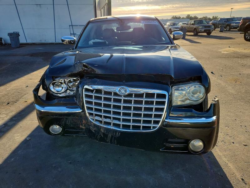 Photo 5 from auction – 2006 CHRYSLER 300C with VIN 2C3KA63H36H519661