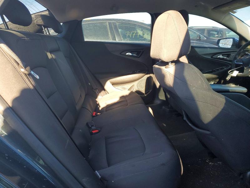 Photo 10 from auction – 2019 CHEVROLET MALIBU with VIN 1G1ZD5ST6KF157556