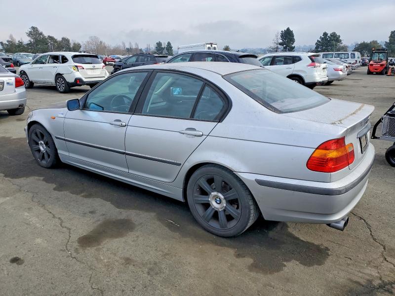 Photo 2 from auction – 2002 BMW 325 with VIN WBAET37462NG78586