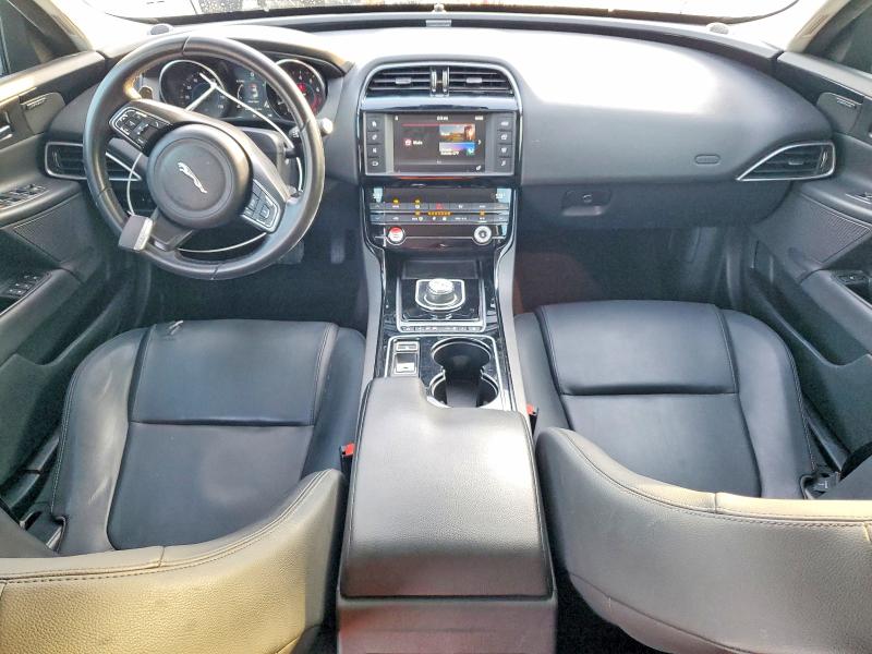 Photo 8 from auction – 2017 JAGUAR XE PREMIUM with VIN SAJAD4BG0HA976152