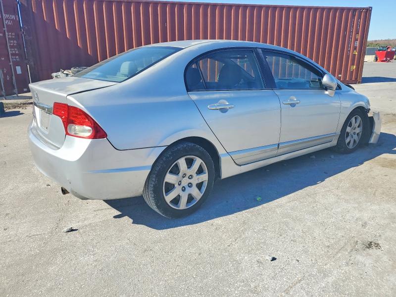 Photo 3 from auction – 2010 HONDA CIVIC with VIN 2HGFA1F50AH319090