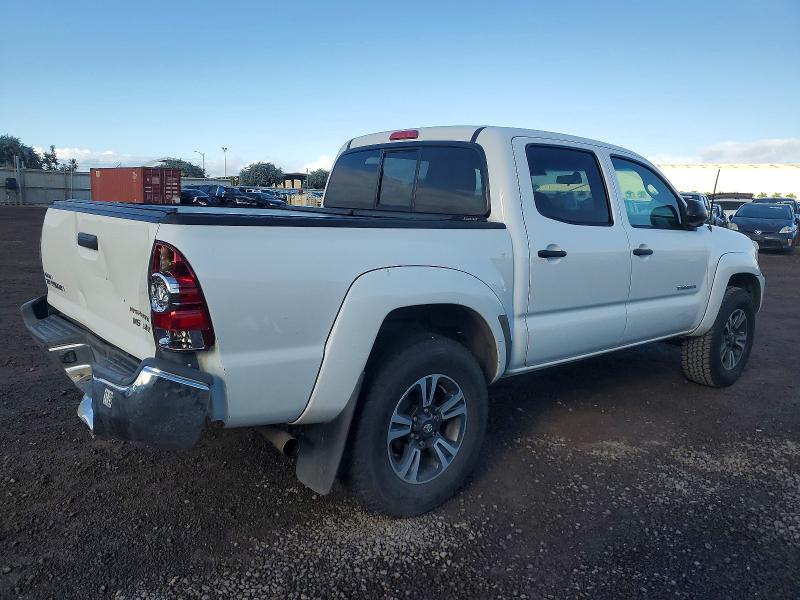 Photo 3 from auction – 2014 TOYOTA TACOMA DOU with VIN 3TMJU4GN5EM162129