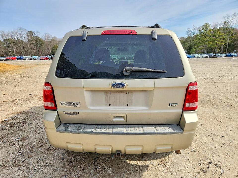 Photo 6 from auction – 2011 FORD ESCAPE XLT with VIN 1FMCU9D76BKA25792