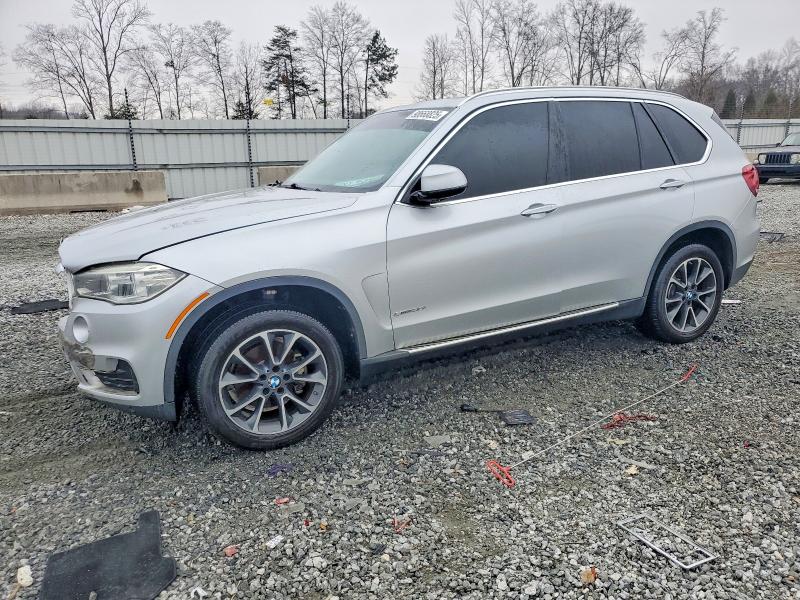 BMW X5 SDRIVE3 2015 with VIN 5UXKR2C55F0H41420 - Photo from auction