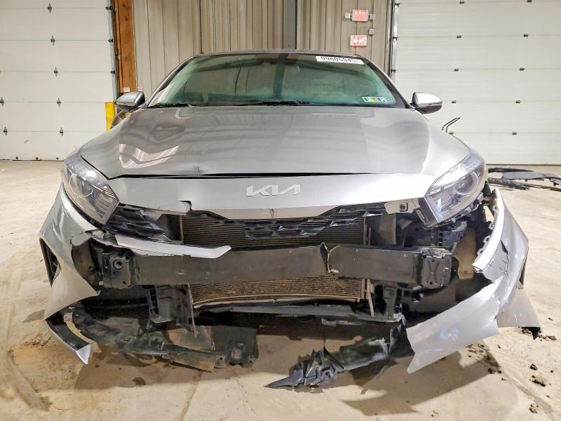 Photo 5 from auction – 2023 KIA FORTE with VIN 3KPF24AD6PE516877