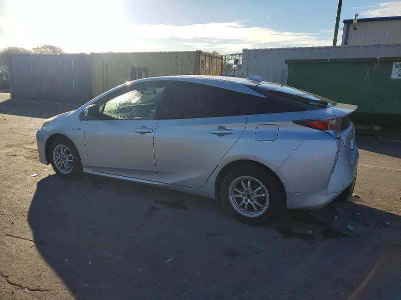Photo 2 from auction – 2016 TOYOTA PRIUS with VIN JTDKARFU1G3503100
