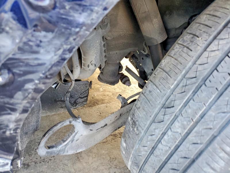 Zdjęcie 13 z aukcji – 2019 TOYOTA RAV4 z VIN 2T3C1RFVXKW043132