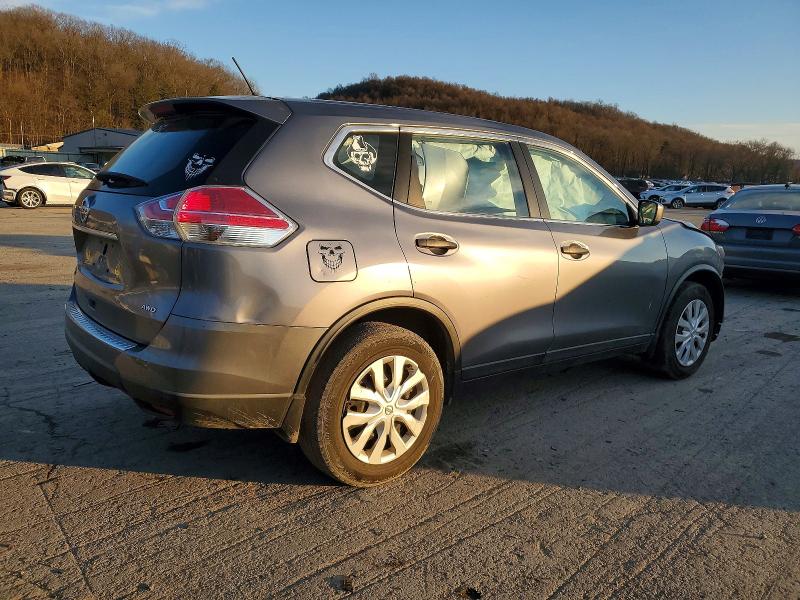 Photo 3 from auction – 2016 NISSAN ROGUE S with VIN KNMAT2MV0GP600001