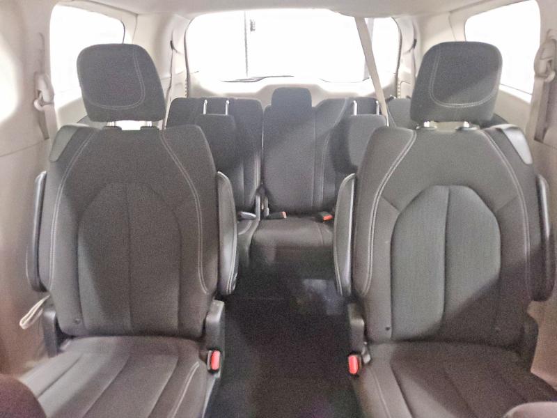 Photo 10 from auction – 2023 CHRYSLER VOYAGER LX with VIN 2C4RC1CG0PR526478