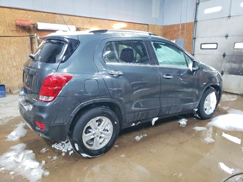Photo 3 from auction – 2018 CHEVROLET TRAX with VIN KL7CJLSB6JB674568