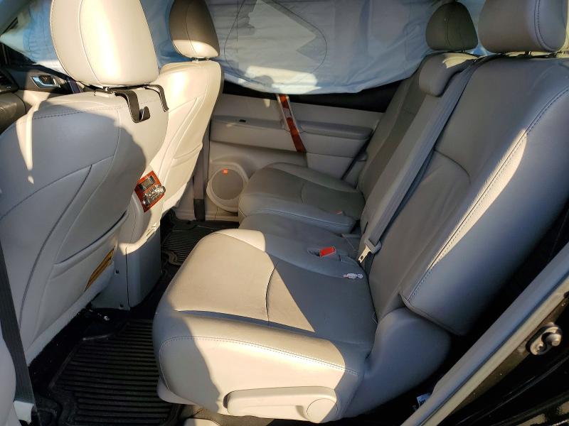 Photo 11 from auction – 2012 TOYOTA HIGHLANDER with VIN 5TDYK3EH0CS057166