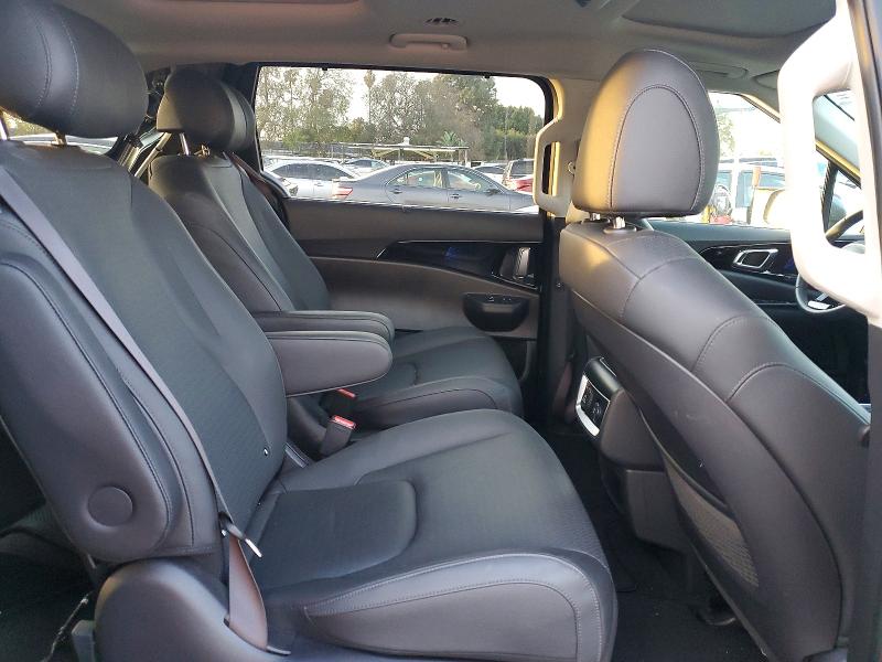 Photo 11 from auction – 2025 KIA CARNIVAL with VIN KNDNE5KA4S6039619