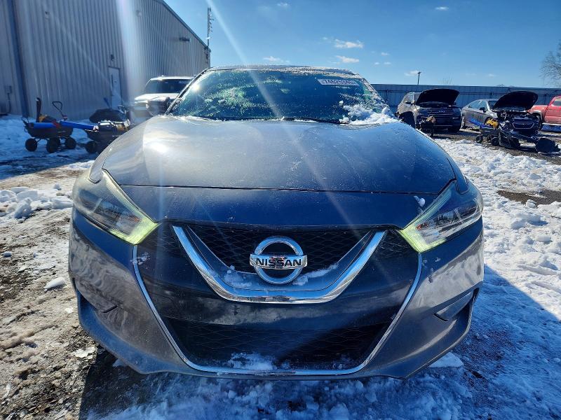 Photo 5 from auction – 2016 NISSAN MAXIMA with VIN 1N4AA6AP9GC449773