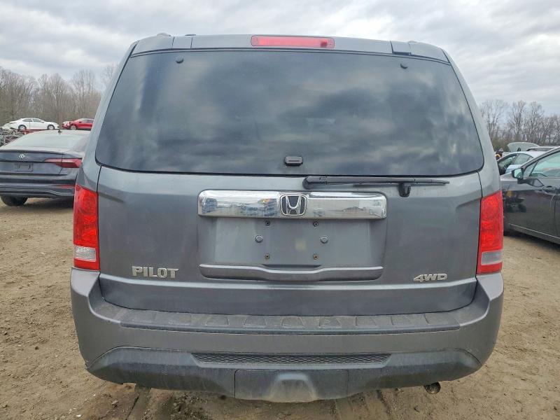 Photo 6 from auction – 2012 HONDA PILOT LX with VIN 5FNYF4H2XCB013357