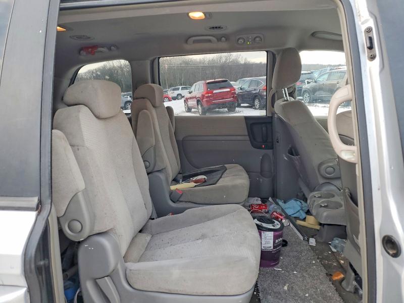 Photo 11 from auction – 2007 KIA SEDONA EX with VIN KNDMB133X76140684