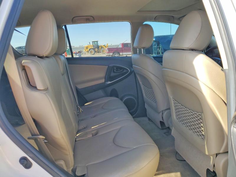 Photo 10 from auction – 2012 TOYOTA RAV4 LIMIT with VIN 2T3YF4DV8CW144362