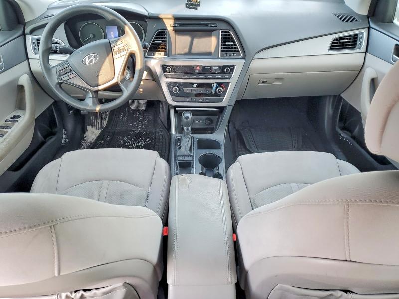 Photo 8 from auction – 2016 HYUNDAI SONATA SE with VIN 5NPE24AF9GH331960