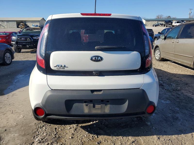 Photo 6 from auction – 2016 KIA SOUL with VIN KNDJN2A26G7377550