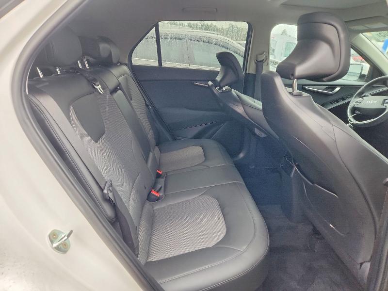 Photo 11 from auction – 2023 KIA NIRO with VIN KNDCR3LE1P5035249