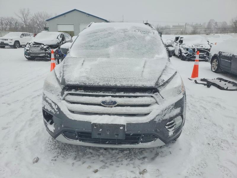 Photo 5 from auction – 2018 FORD ESCAPE SE with VIN 1FMCU0GD4JUC68310