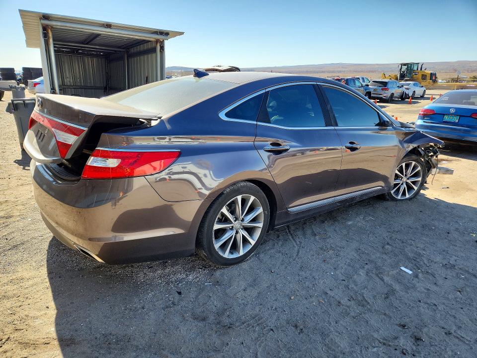 Photo 3 from auction – 2016 HYUNDAI AZERA with VIN KMHFG4JG1GA528994