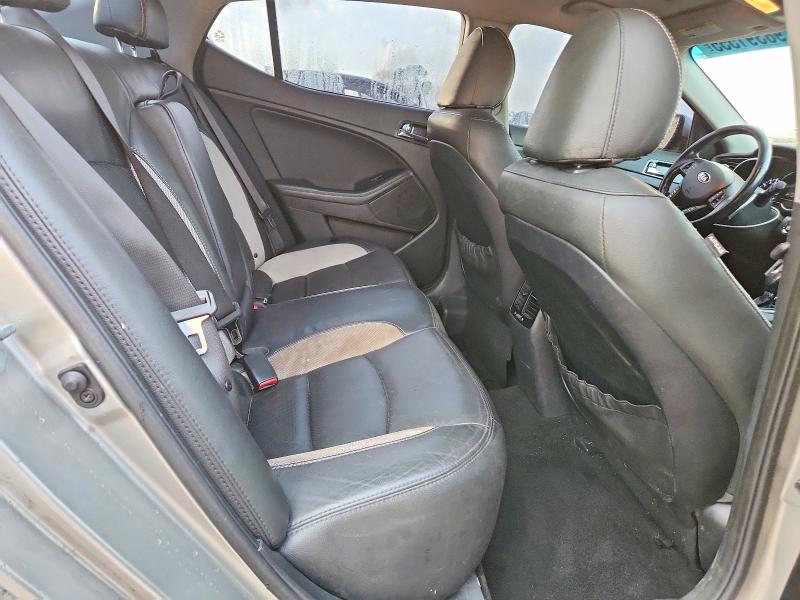 Photo 10 from auction – 2013 KIA OPTIMA SX with VIN 5XXGR4A61DG102314