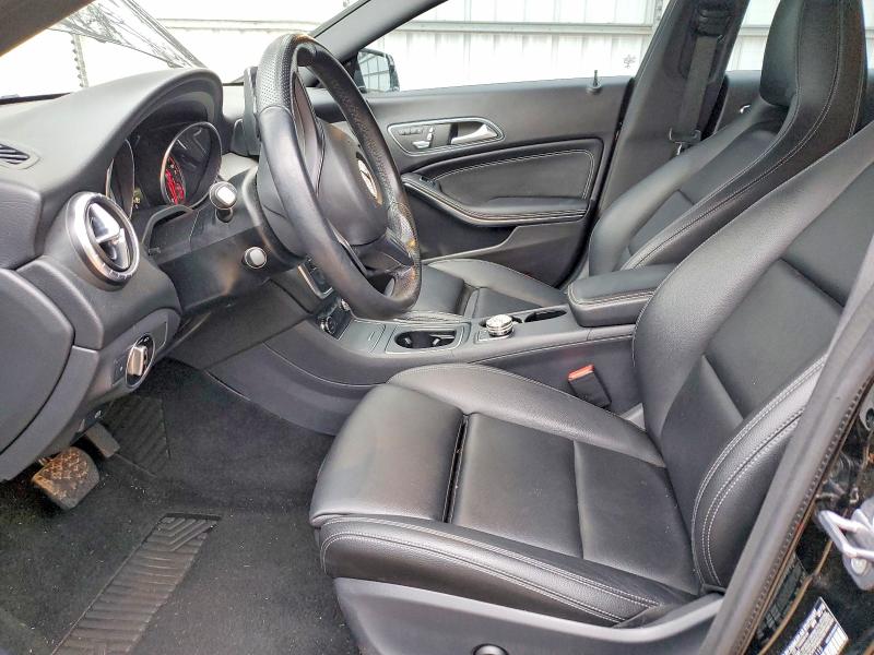 Photo 7 from auction – 2019 MERCEDES-BENZ CLA with VIN WDDSJ4EB8KN716115