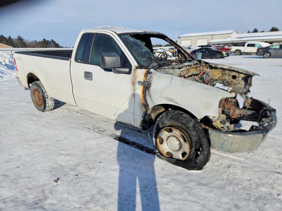 Photo 4 from auction – 2006 FORD F150 with VIN 1FTRF14W86NA53812