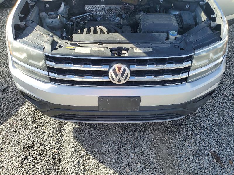 Photo 12 from auction – 2019 VOLKSWAGEN ATLAS with VIN 1V2DR2CA2KC572310