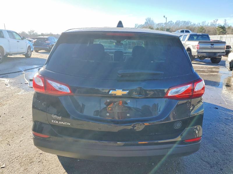 Photo 6 from auction – 2020 CHEVROLET EQUINOX with VIN 2GNAXHEV3L6277408
