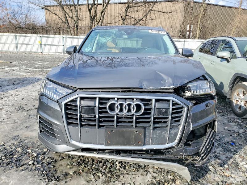 Photo 5 from auction – 2020 AUDI Q7 PREMIUM with VIN WA1LXAF72LD010636