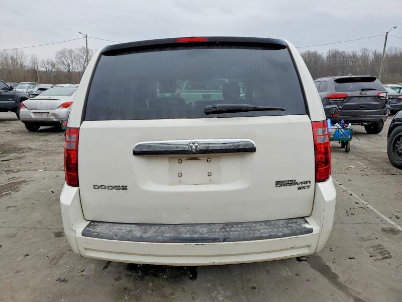 Photo 6 from auction – 2010 DODGE GRAND CARA with VIN 2D4RN5D14AR119270