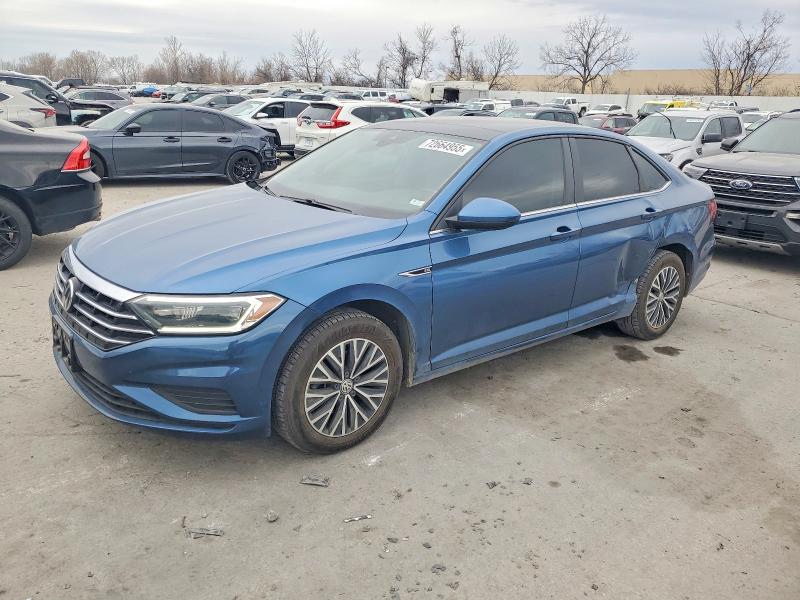 VOLKSWAGEN JETTA SEL 2019 with VIN 3VWE57BU1KM098002 - Photo from auction