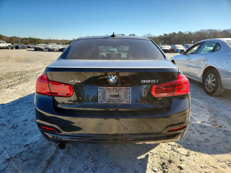 Photo 6 from auction – 2017 BMW 320 XI with VIN WBA8E5G59HNU22508