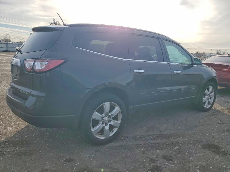 Photo 3 from auction – 2016 CHEVROLET TRAVERSE L with VIN 1GNKVGKD6GJ320941