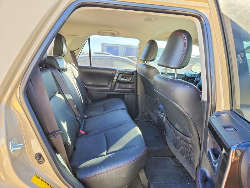 Фото 11 с аукциона – 2016 TOYOTA 4RUNNER SR с VIN JTEBU5JRXG5336433