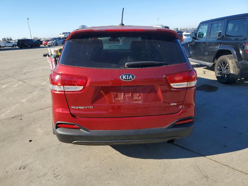 Photo 6 from auction – 2016 KIA SORENTO LX with VIN 5XYPGDA38GG082428